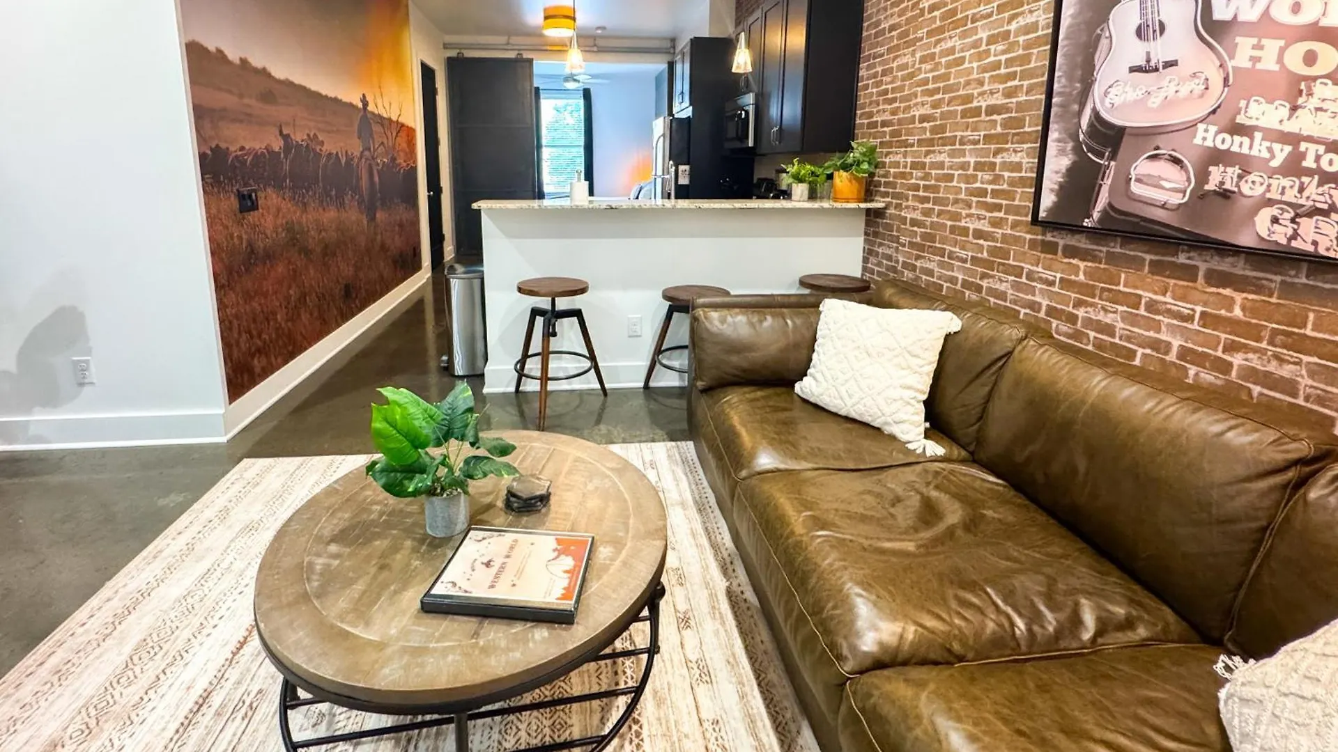 Дом отдыха Western World Stay Near Vandy On West End Нэшвилл